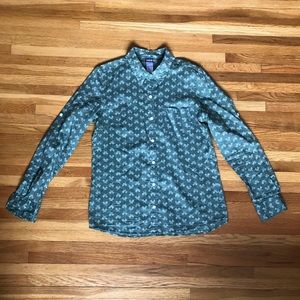 Floral Green Patagonia Buttonup